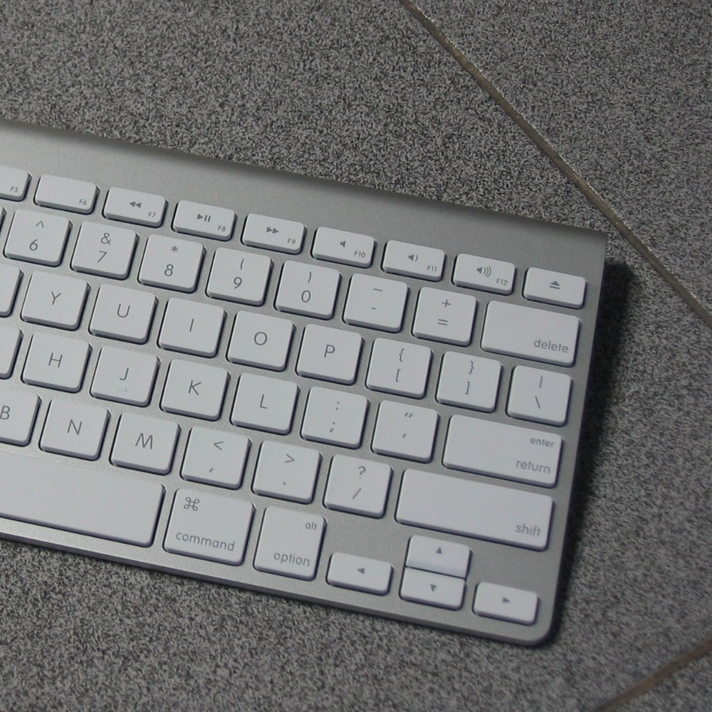 A1314 Apple IPad Wireless Keyboard
